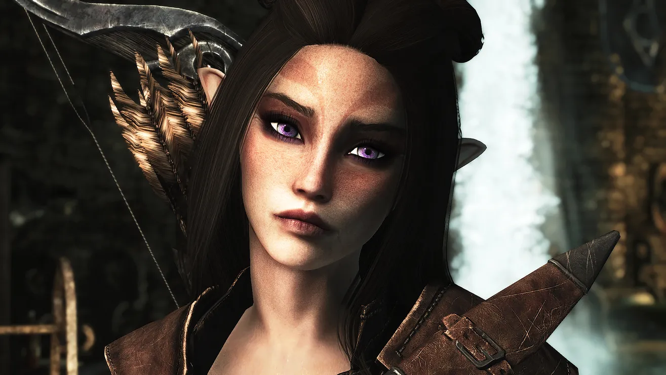 Xotinining mushukini yalaydi