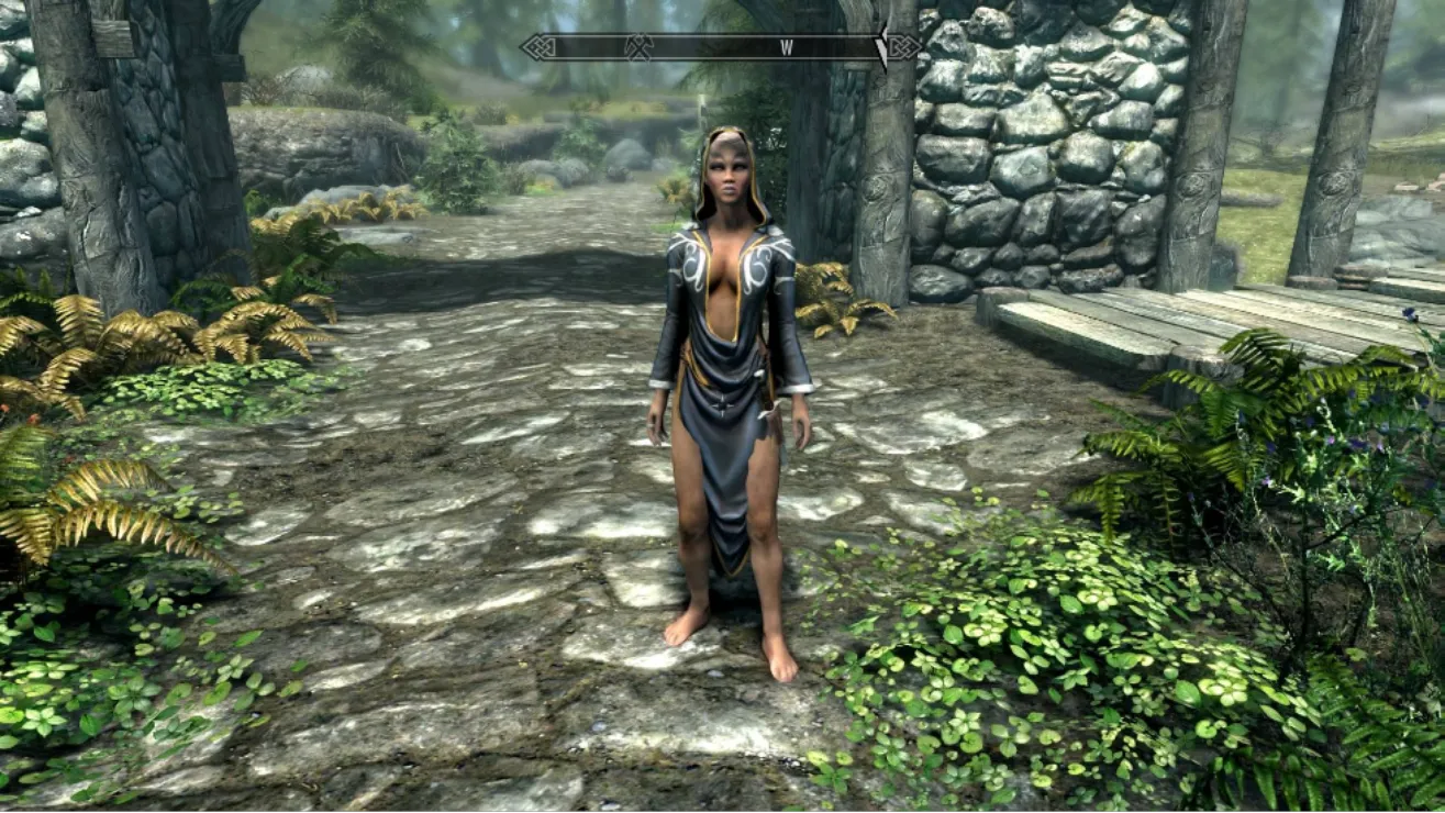 Skyrim Creations - Senna - Mistress of Glistening Blades Redux